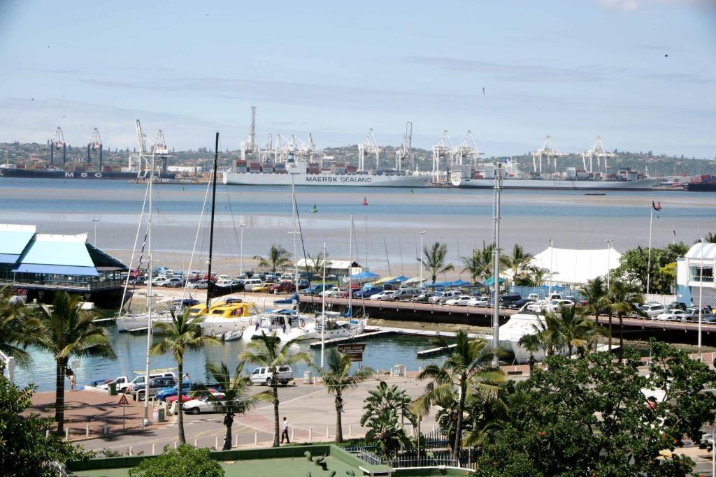 Riviera Hotel Durban Exterior photo